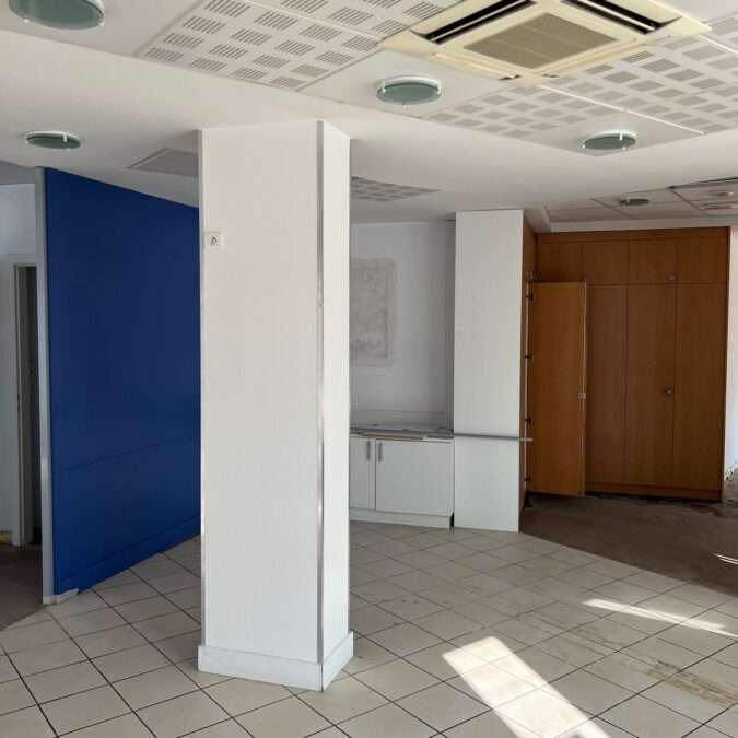 Mise en peinture d&#8217;un local commercial. Kingersheim 8